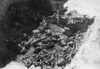 Une des fosses découverte durant les travaux d'exhumation pratiqués à Majdanek (camp de concentration de Lublin) [automne 1944]. (AIPN)